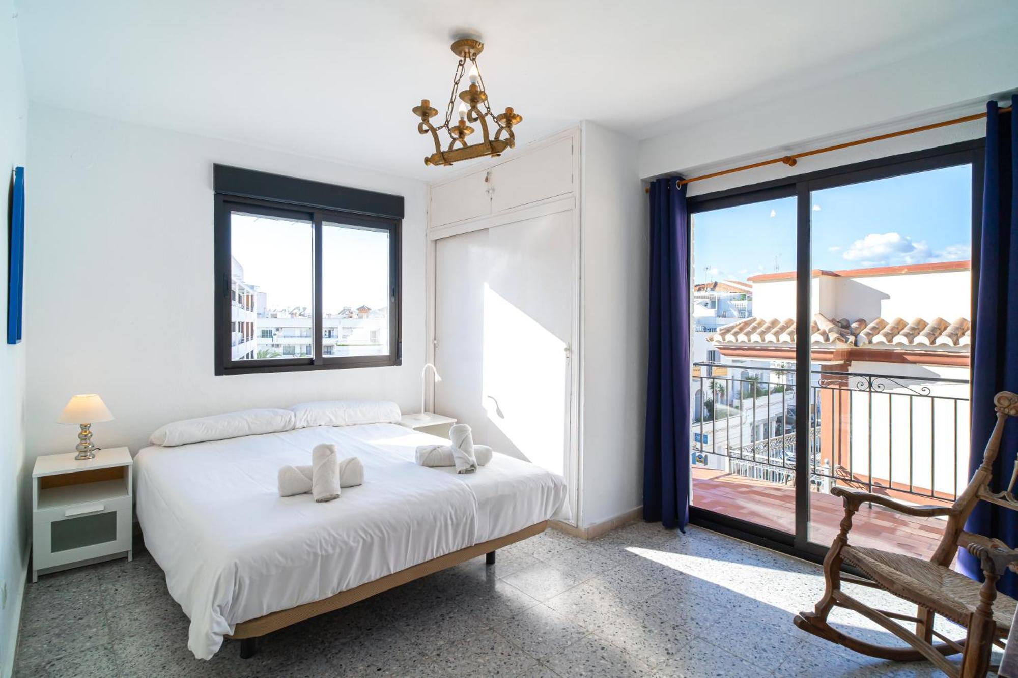 Bahia 49 Apartments Casasol 네르하 외부 사진